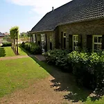 Hof 3* Eerde
