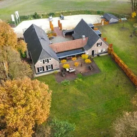 Hof ベッド・アンド・ブレックファスト 3*