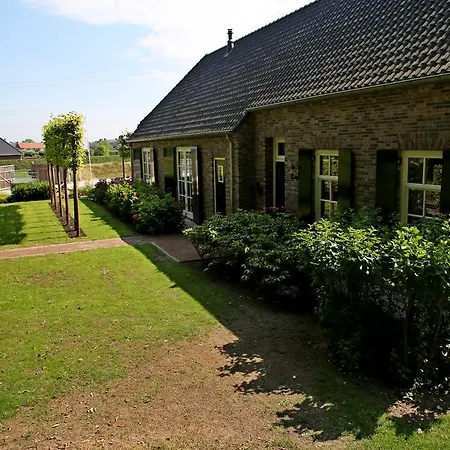 Hof 3* Eerde