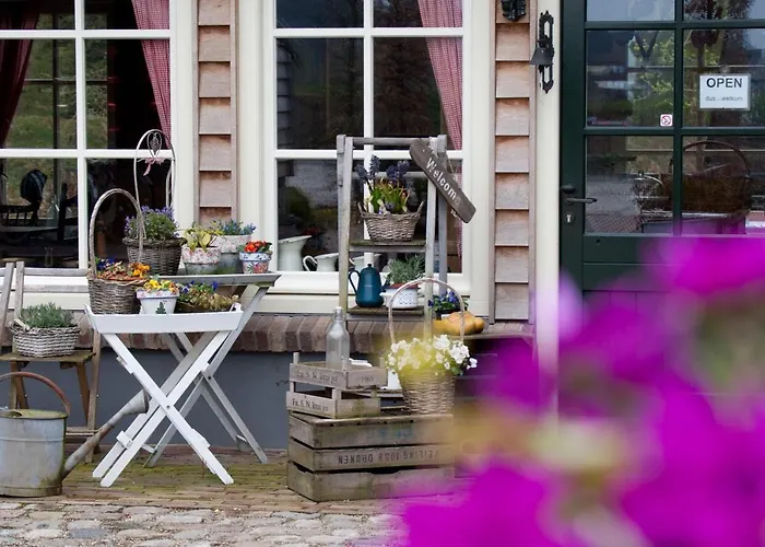 Hof Couette-café 3*